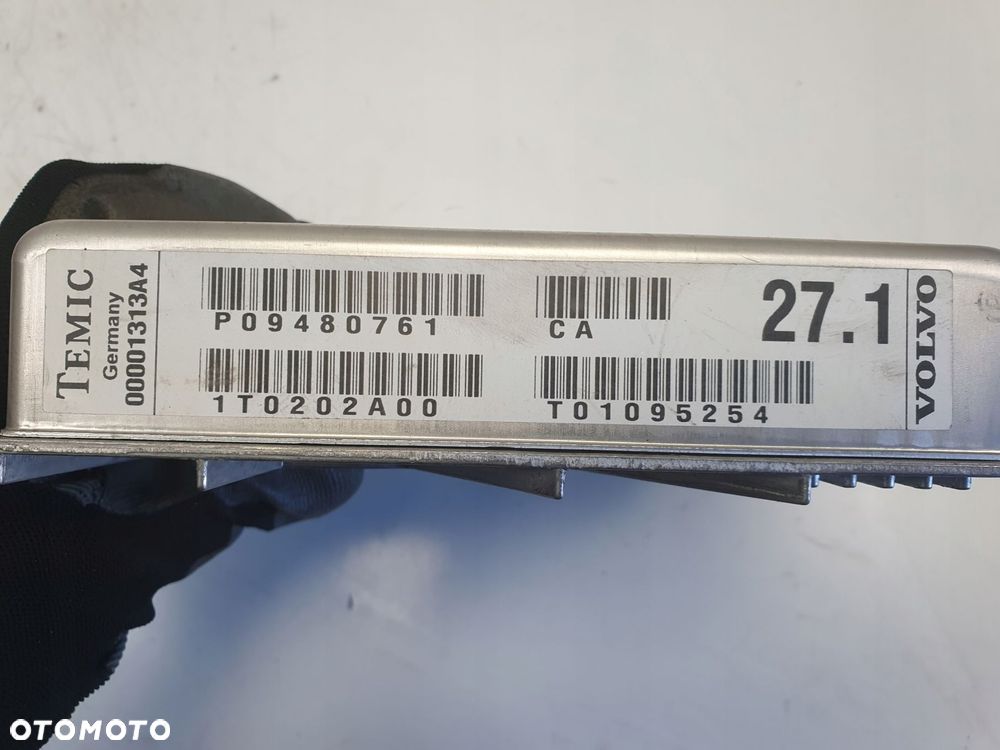 Volvo V70 II 2.4 D5 KOMPUTER SKRZYNI sterownik P09480761 1T0202A0 - 2