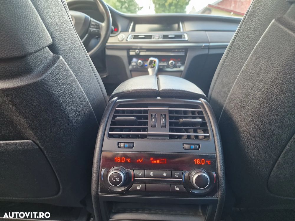 BMW Seria 7 730d xDrive - 19