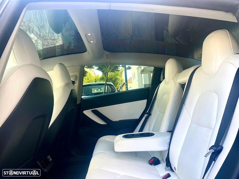 Tesla Model 3 Standard Range Plus RWD - 28