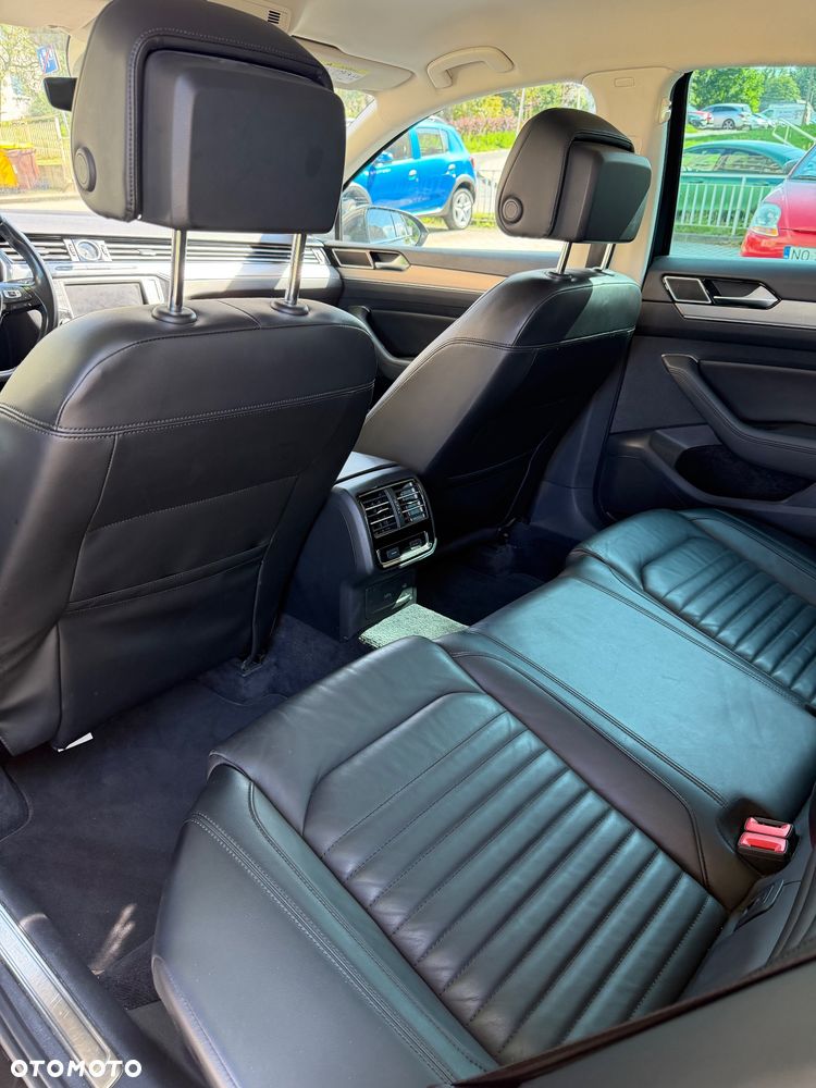 Volkswagen Passat 1.8 TSI BMT Comfortline DSG - 11