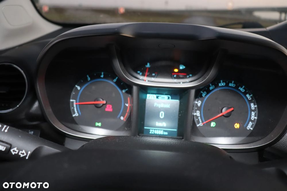 Chevrolet Orlando 1.8 LS+ - 22