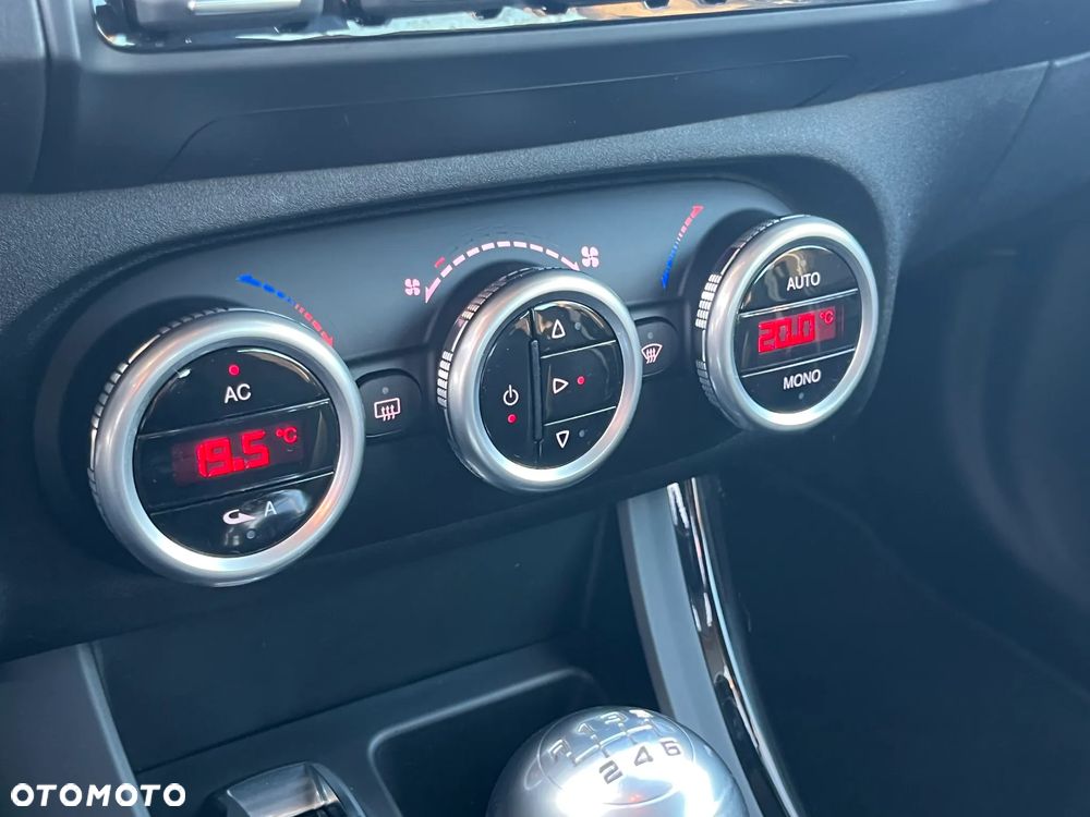 Alfa Romeo Giulietta 1.4 TB 16V - 12