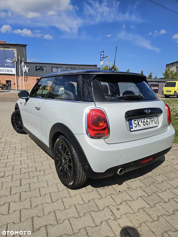 MINI Cooper Standard - 11