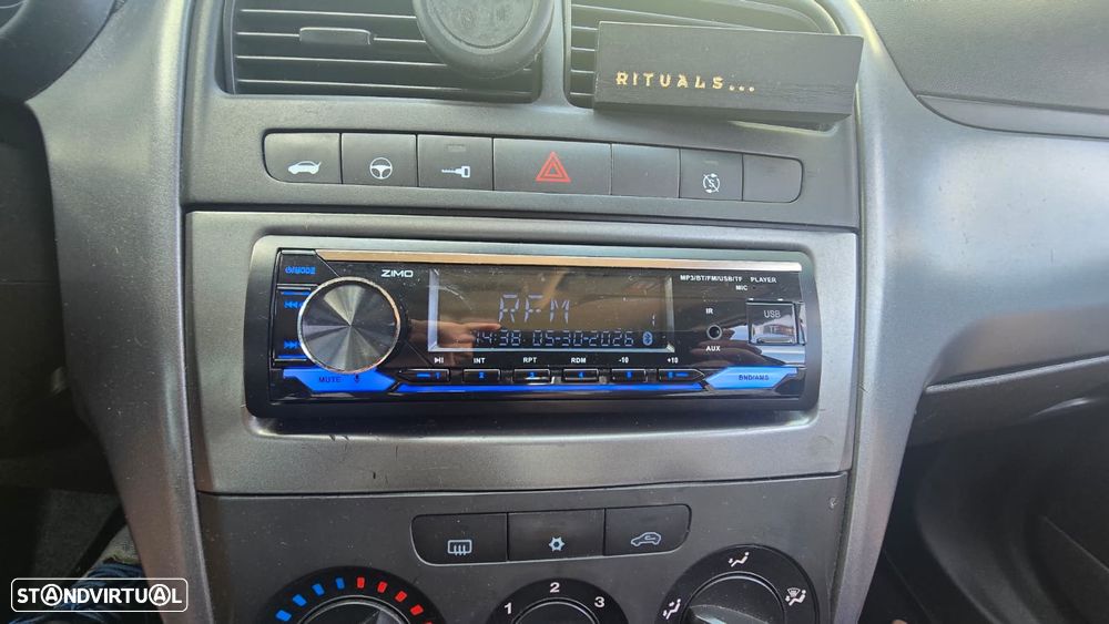 Fiat Punto Evo 1.3 16V Multijet Dynamic S&S - 12
