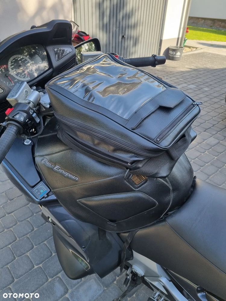 Honda ST - 21