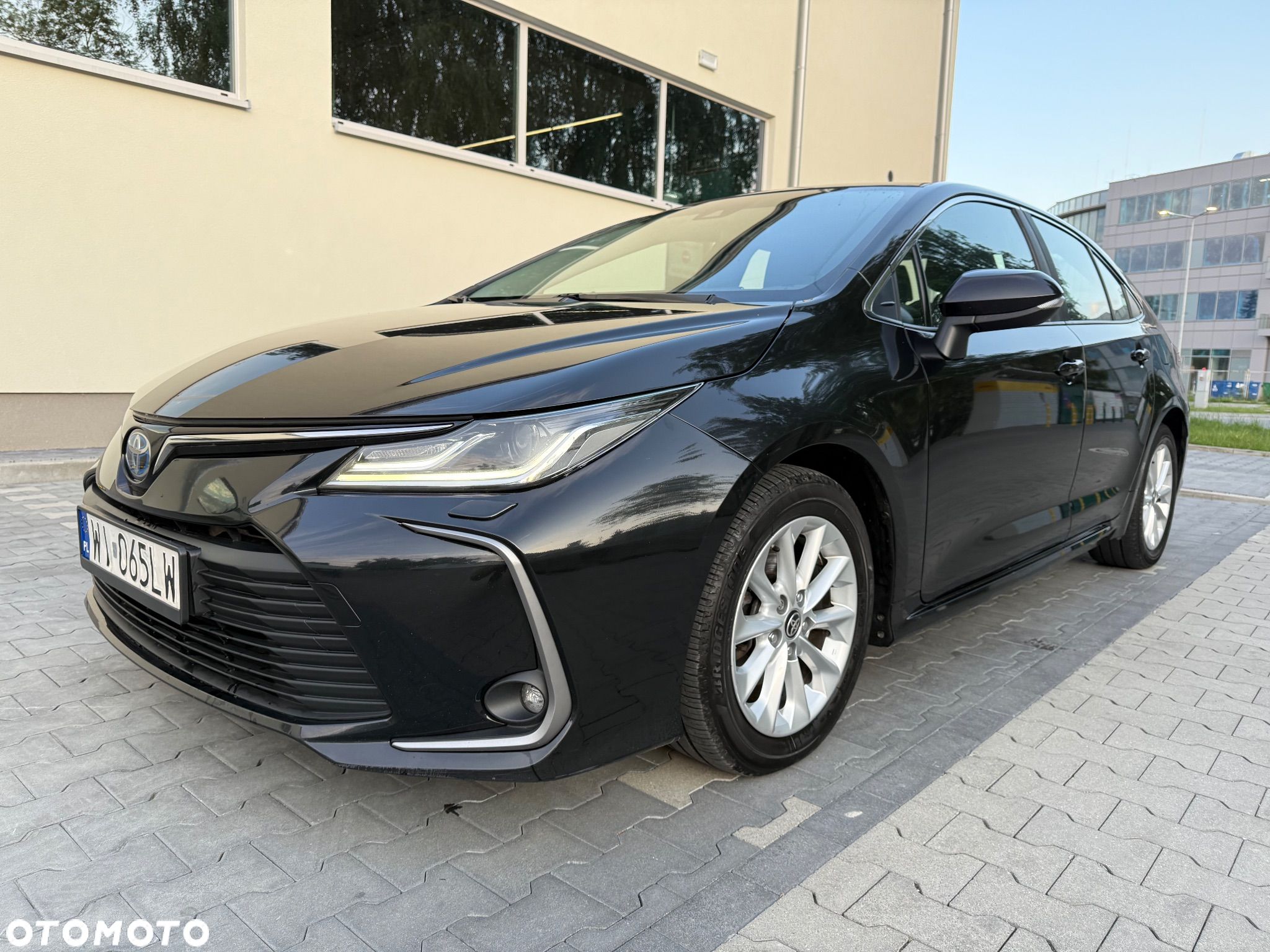 Toyota Corolla 1.8 Hybrid GPF Comfort - 1