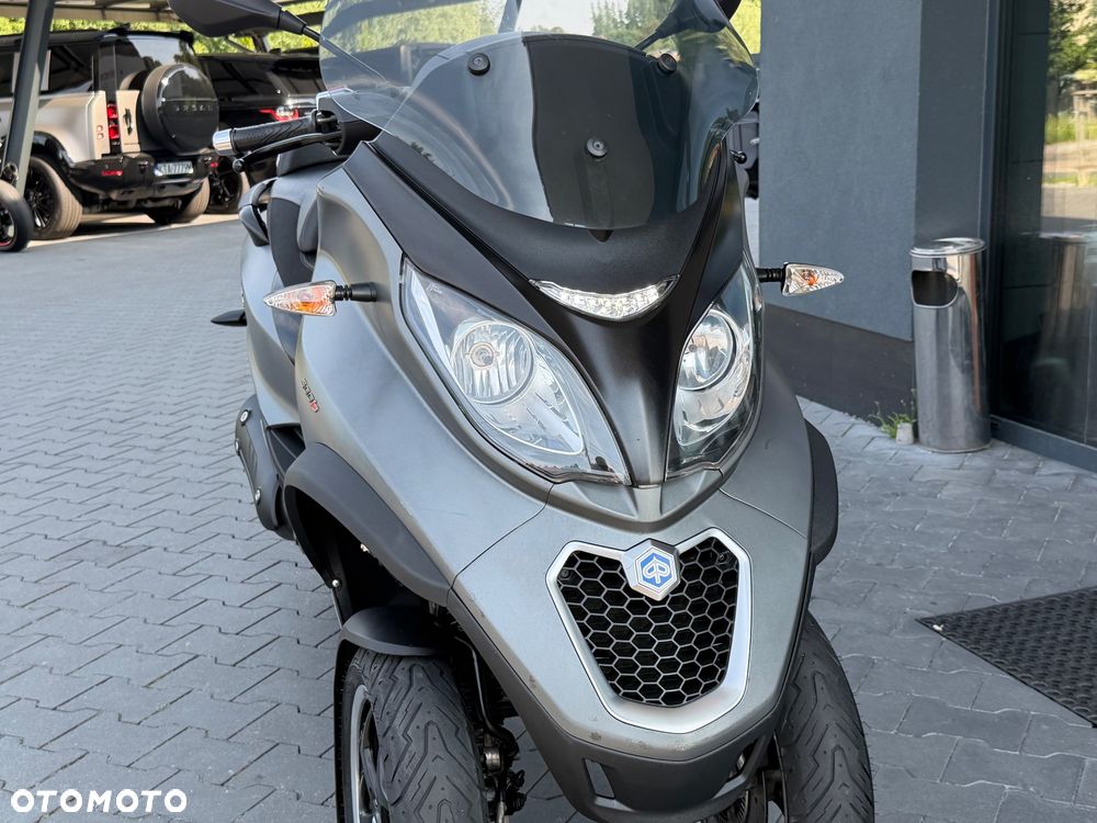 Piaggio MP-3 - 27