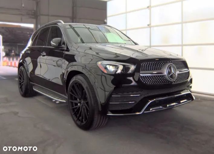 Mercedes-Benz GLE 450 4-Matic - 4