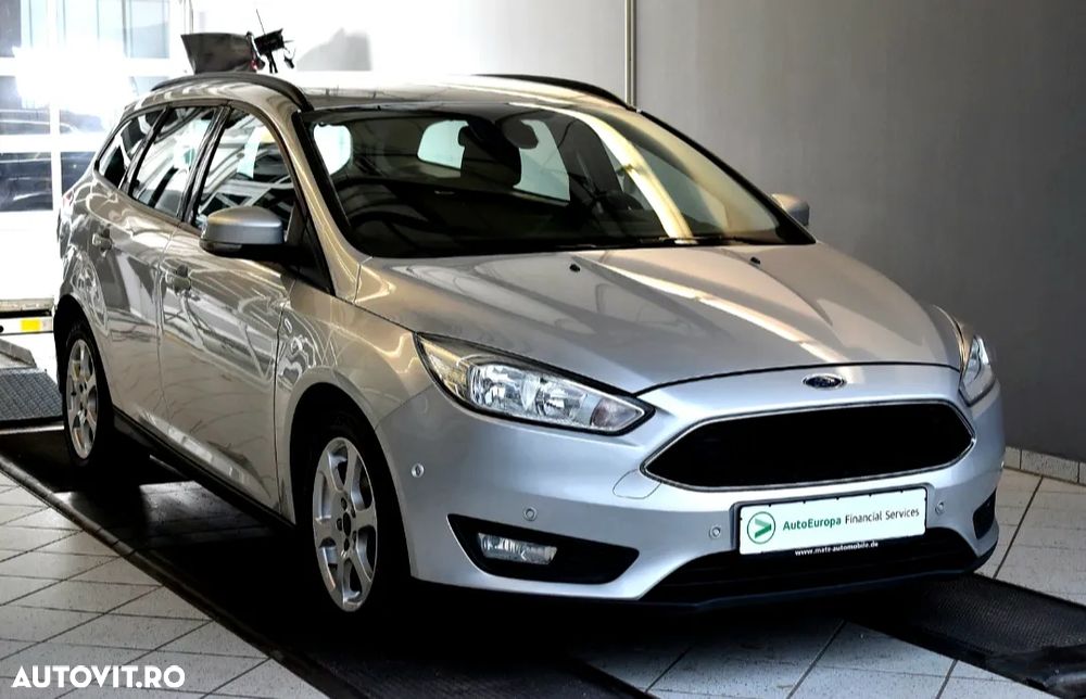 Ford Focus - 11