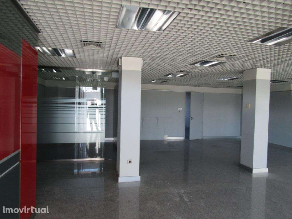 Loja - até 100% Financiamento - Grande imagem: 4/6