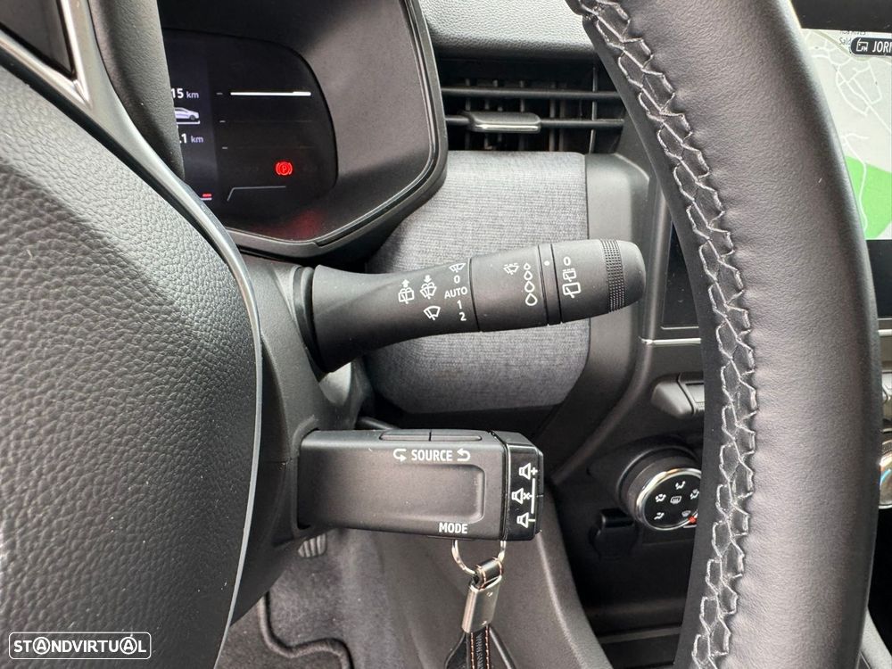 Renault Clio 1.0 TCe Evolution - 21