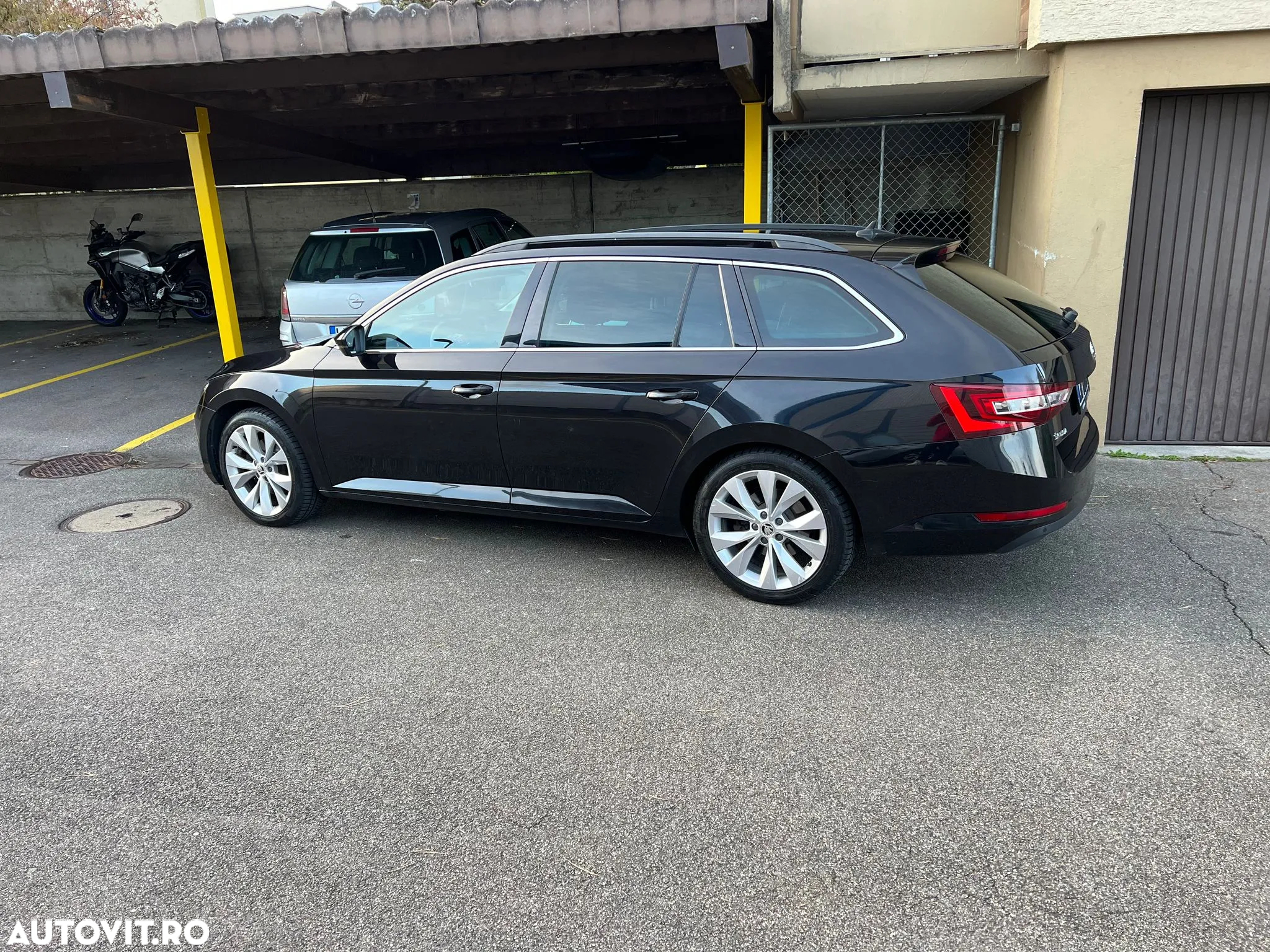 Skoda Superb 2.0 TDI Active - 5