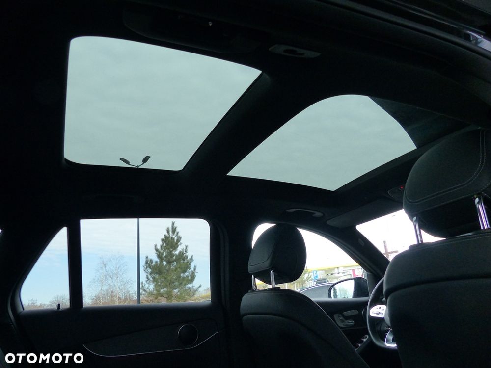 Mercedes-Benz GLC 200 4Matic 9G-TRONIC AMG Line - 21