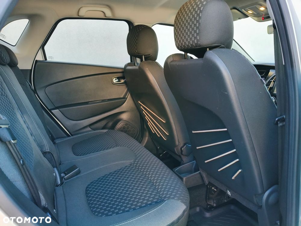Renault Captur 0.9 Energy TCe Intens EU6 - 17