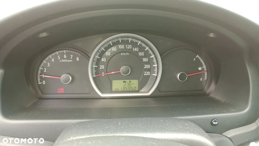 Kia Sportage 2.0 Tour - 14