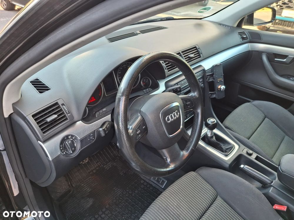 Audi A4 Limousine 2 - 9
