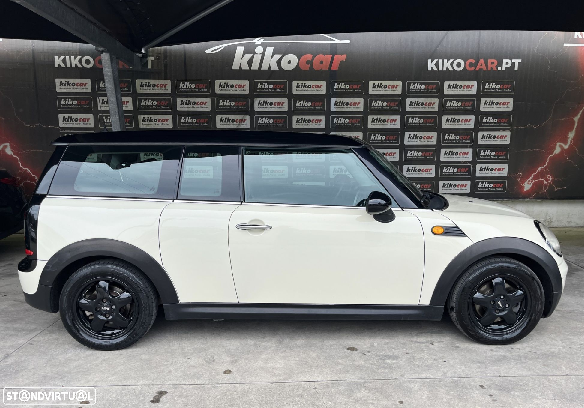 MINI Clubman Cooper D - 9
