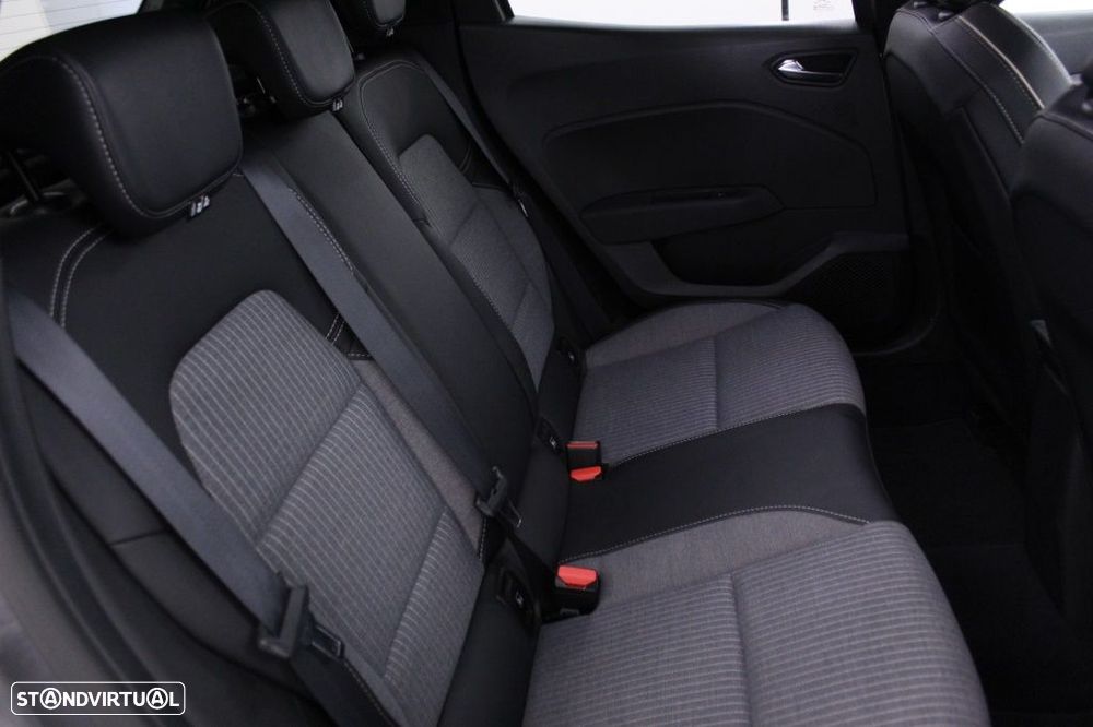 Renault Clio 1.0 TCe Techno - 15