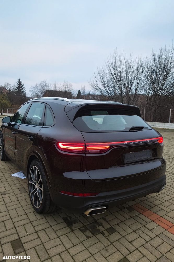 Porsche Cayenne Tiptronic S - 3