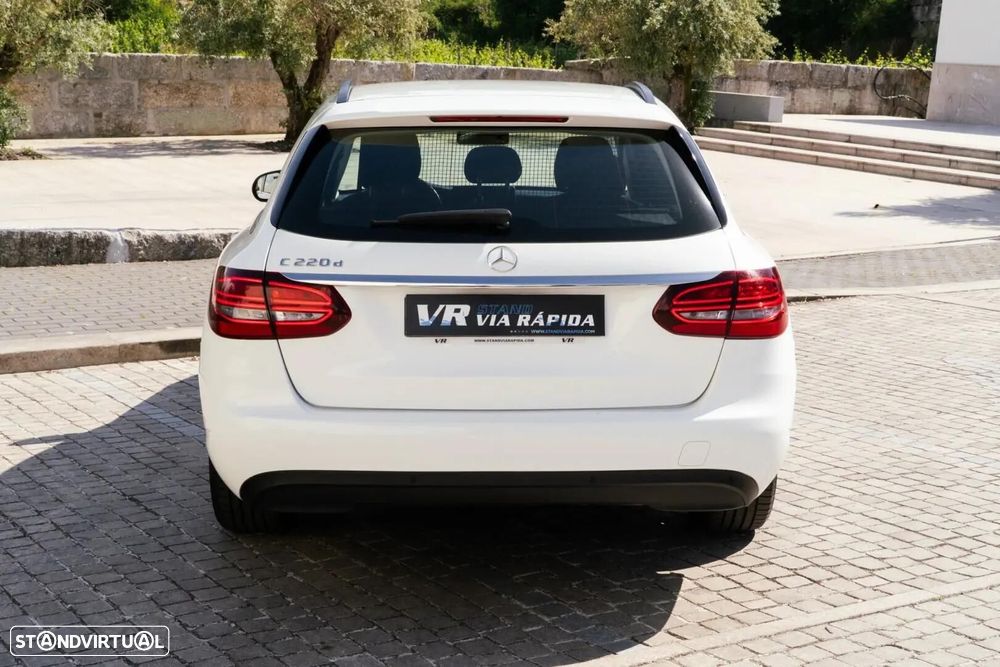 Mercedes-Benz C 220 - 6