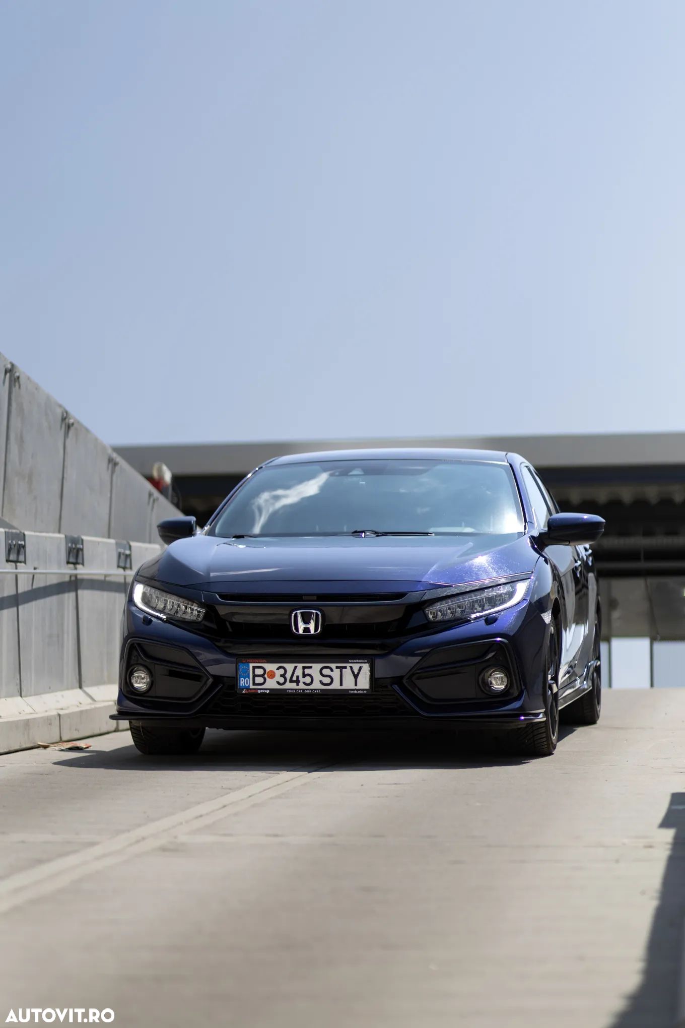 Honda Civic 1.5 VTEC Turbo CVT Sport Plus - 1