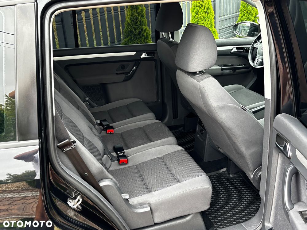 Volkswagen Touran 1.6 TDI DPF BlueMotion Technology Life - 25