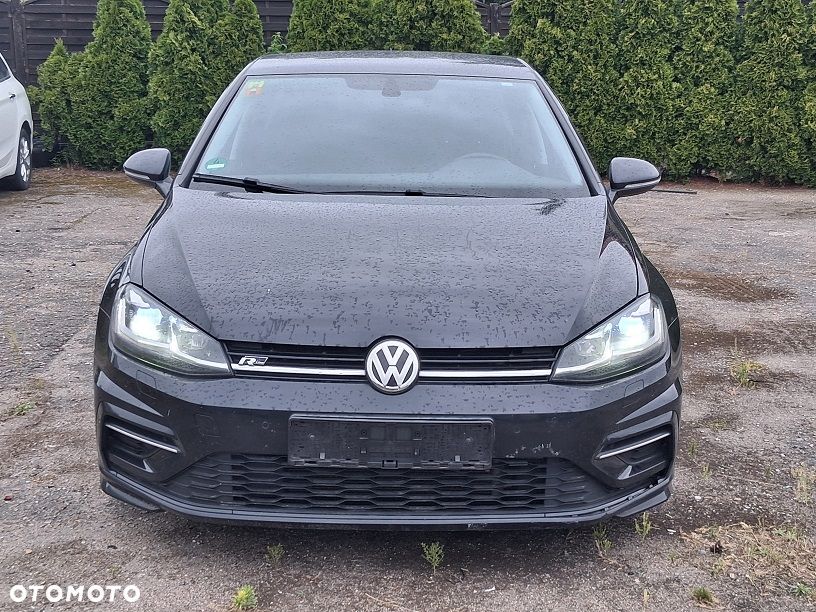 Volkswagen Golf 2.0 TDI SCR DSG R-Line - 2