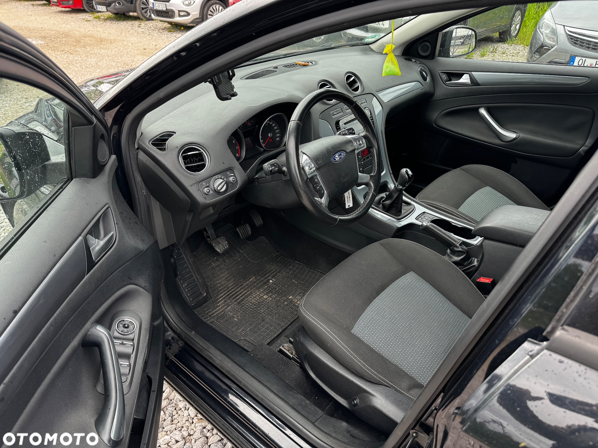 Ford Mondeo Turnier 2.0 Trend - 23