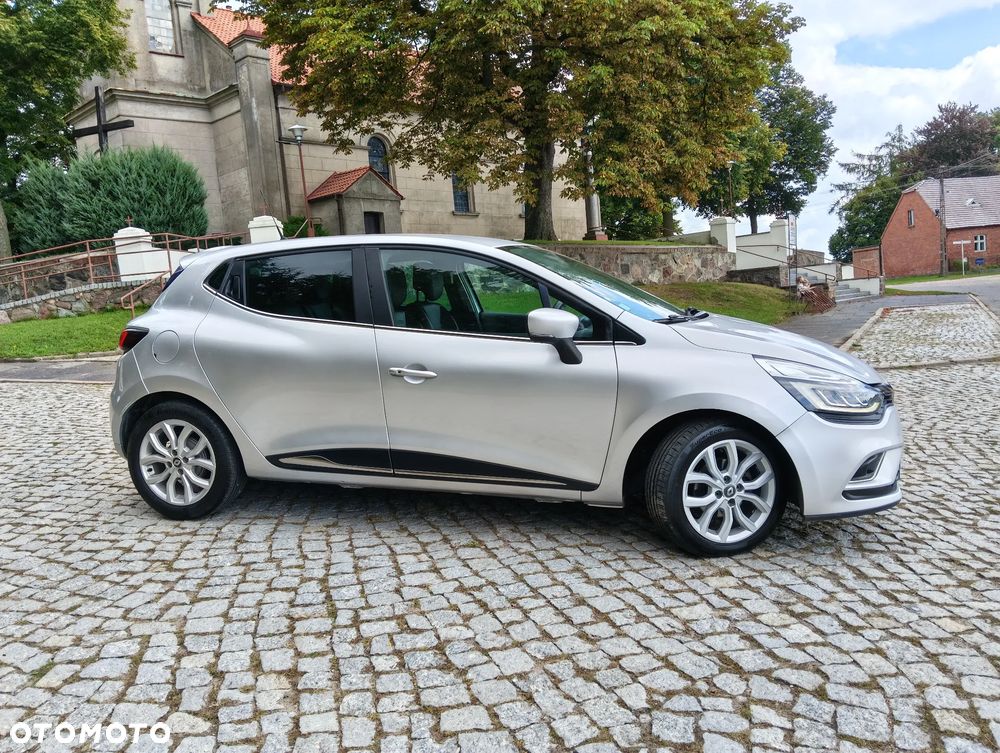 Renault Clio 0.9 Energy TCe Limited EU6 - 11