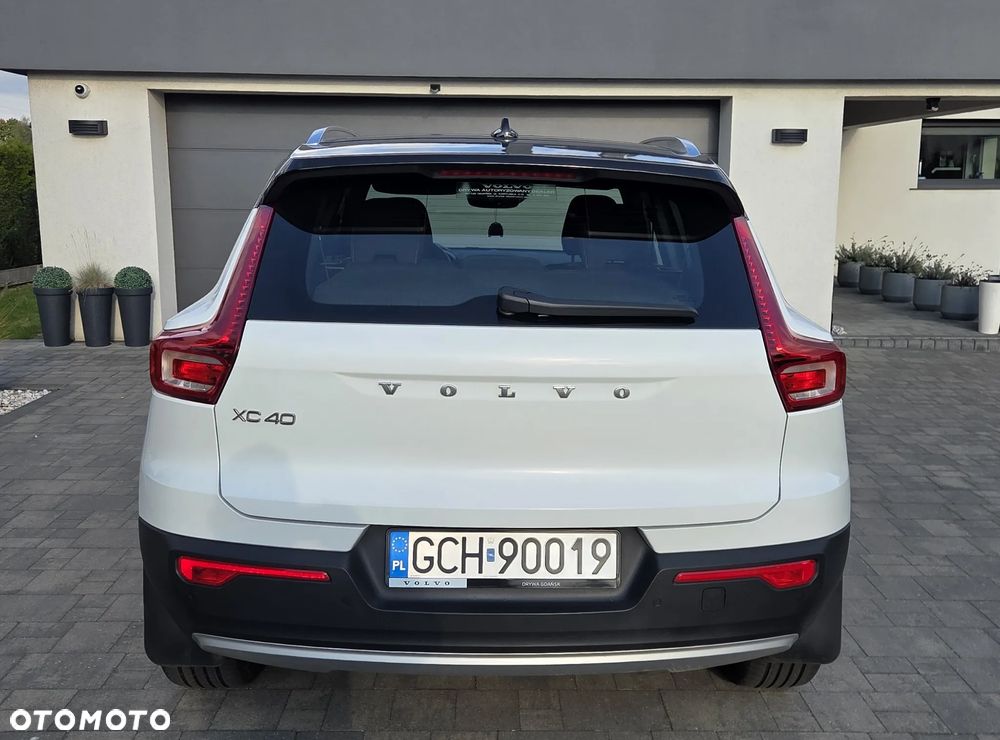 Volvo XC 40 T3 Momentum - 7