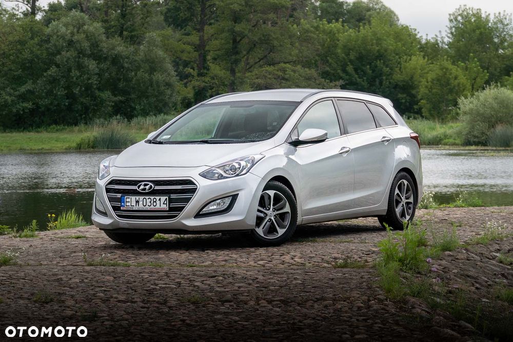 Hyundai i30 1.6 CRDi Comfort - 1