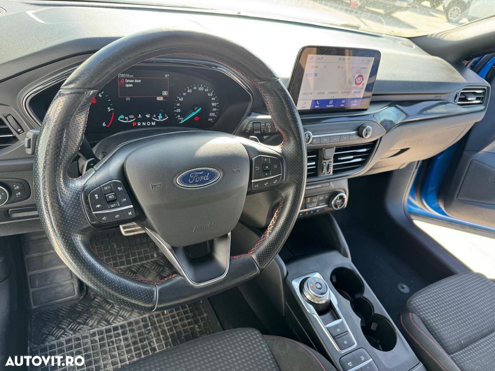 Ford Focus 2.0 EcoBlue ST-Line - 10