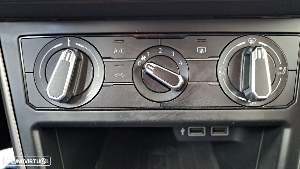 VW Polo 1.0 Confortline - 49