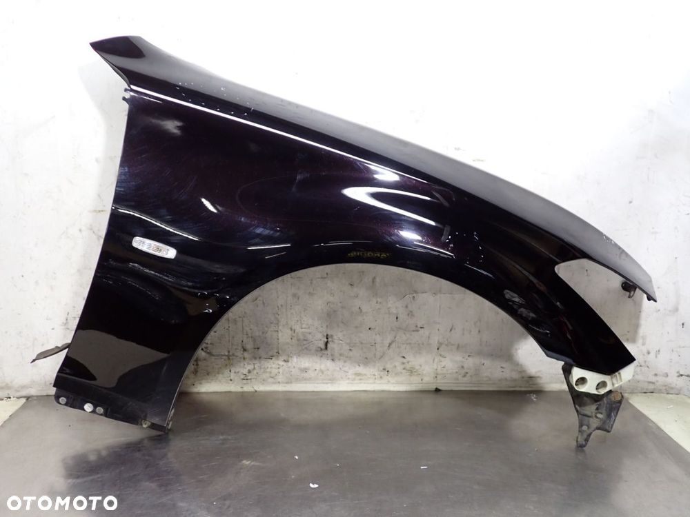 BŁOTNIK PRAWY PRZEDNI INFINITI M37X KOL: GAC - 1