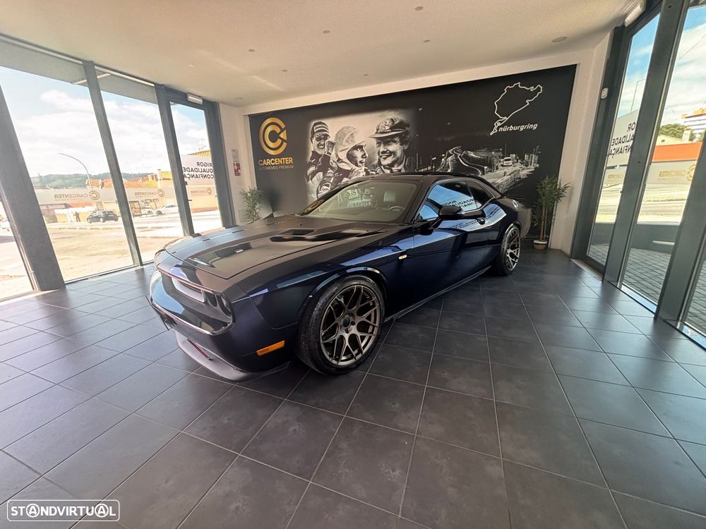 Dodge Challenger - 3