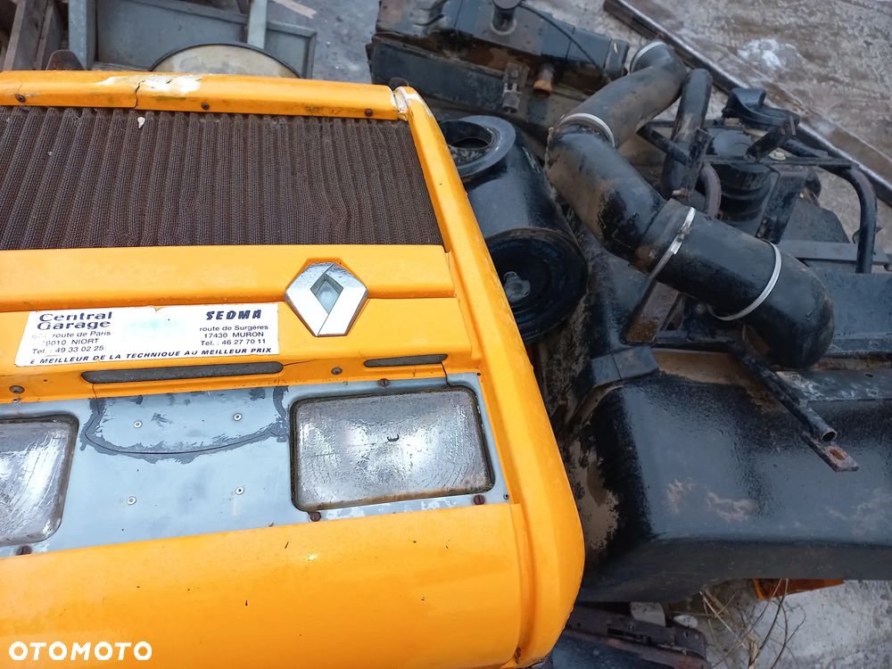 Renault 120 54 skrzynia biegów temis,koło zębate rewersu,przesówka,synchronizator,podnośnik,atak,kosz satelit,1,2,3,4,5,bieg,wałek,obudowa,zwolnica,wom,155-54,106-54,133-54,płyta półbiegów,czujnik,sterownik 180-94,cewka,elektrozawór,klimatyzacja,chłodnica,bak,koło zamachowe.przystawka napędu,145-14,7700098027,19662401,rozdzielacz hydrauliczny ,77000273,227397,7700028129,wałek ,7700028254,koło napędu wom 7700018203,koło talerzowe,maska chłodnica,klimatyzacja, grill,schodki,półoś wałek ataku,7700015591. - 4