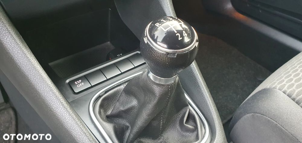 Volkswagen Golf - 18