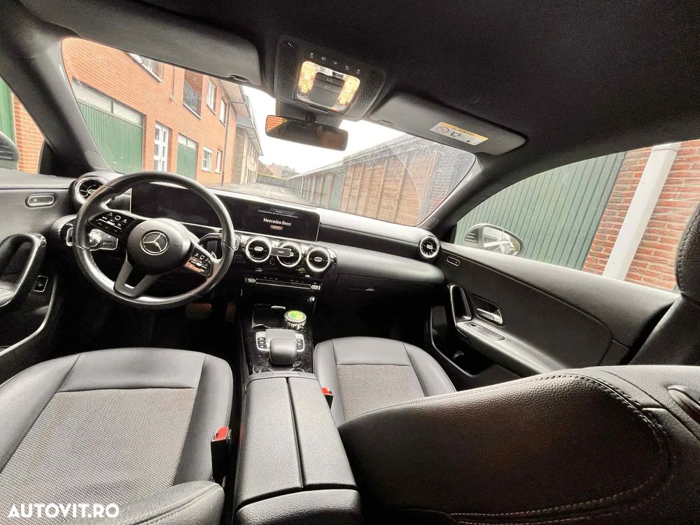 Mercedes-Benz CLA 180 d Coupe - 10