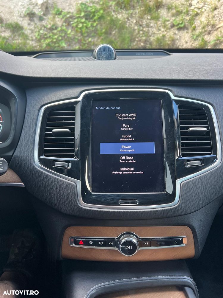 Volvo XC 90 T8 AWD Twin Engine Geartronic Inscription - 9