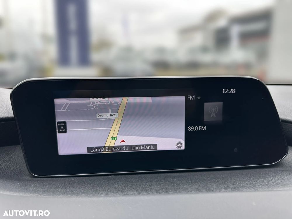 Mazda 3 SKYACTIV-G 2.0 M-Hybrid DRIVE - 20