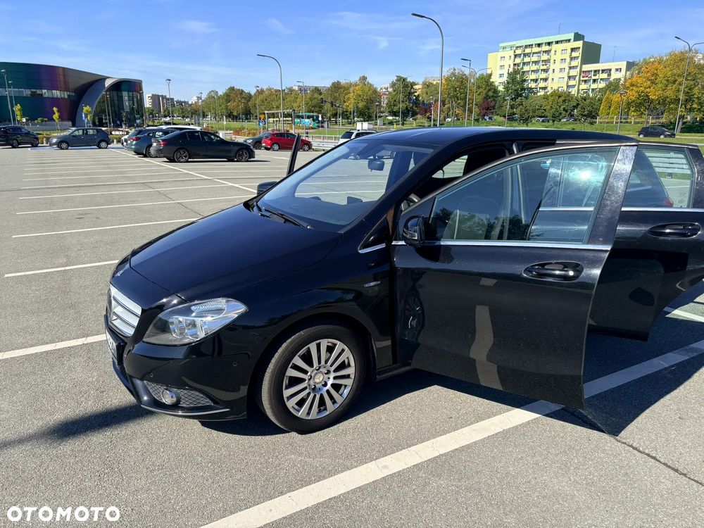 Mercedes-Benz Klasa B 180 - 14