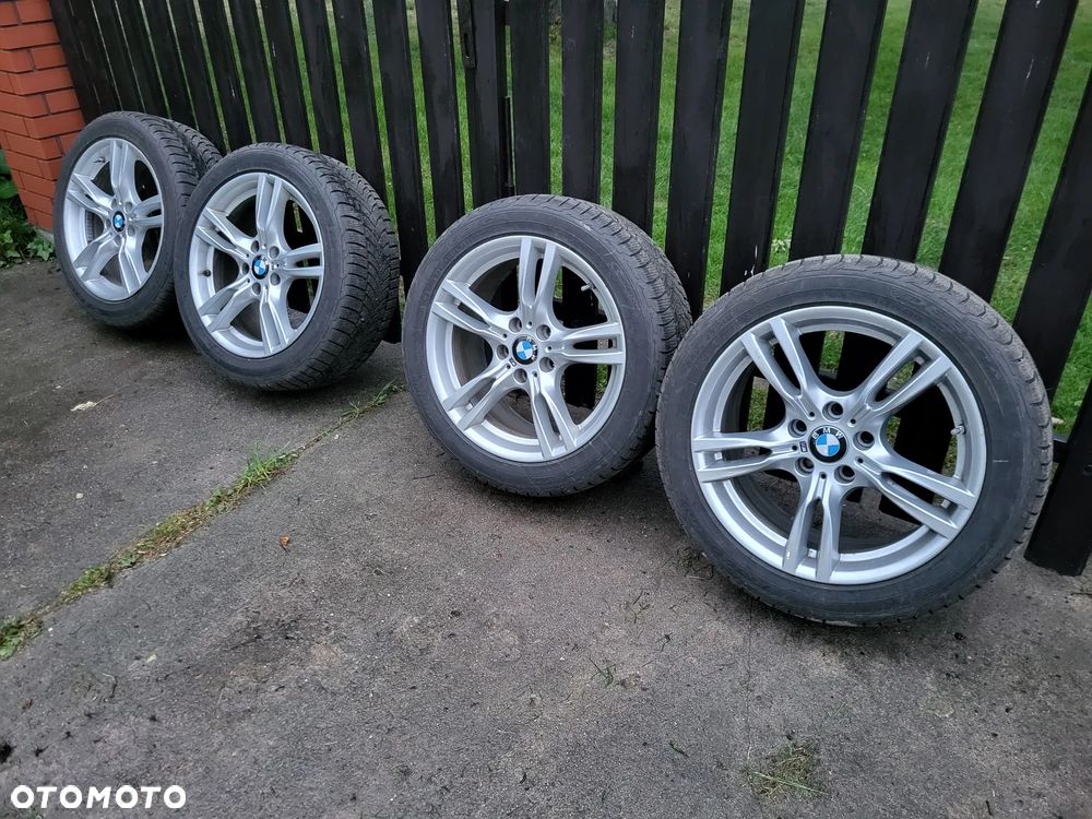 BMW Seria 5 528i - 31