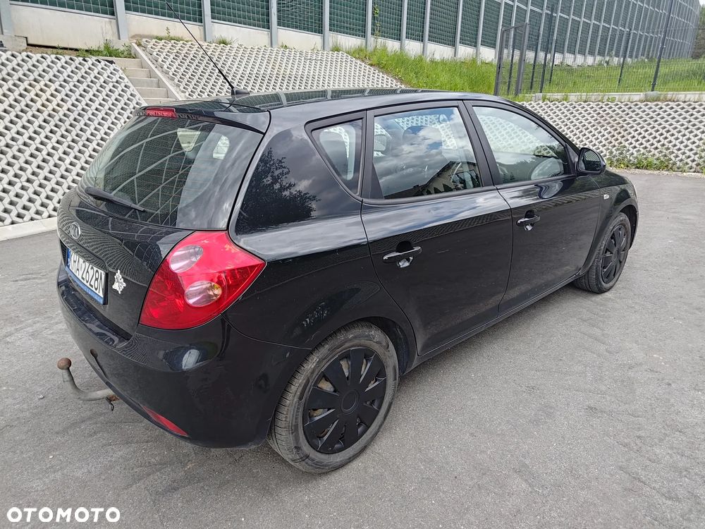 Kia Ceed 1.6 Crdi Optimum - 8