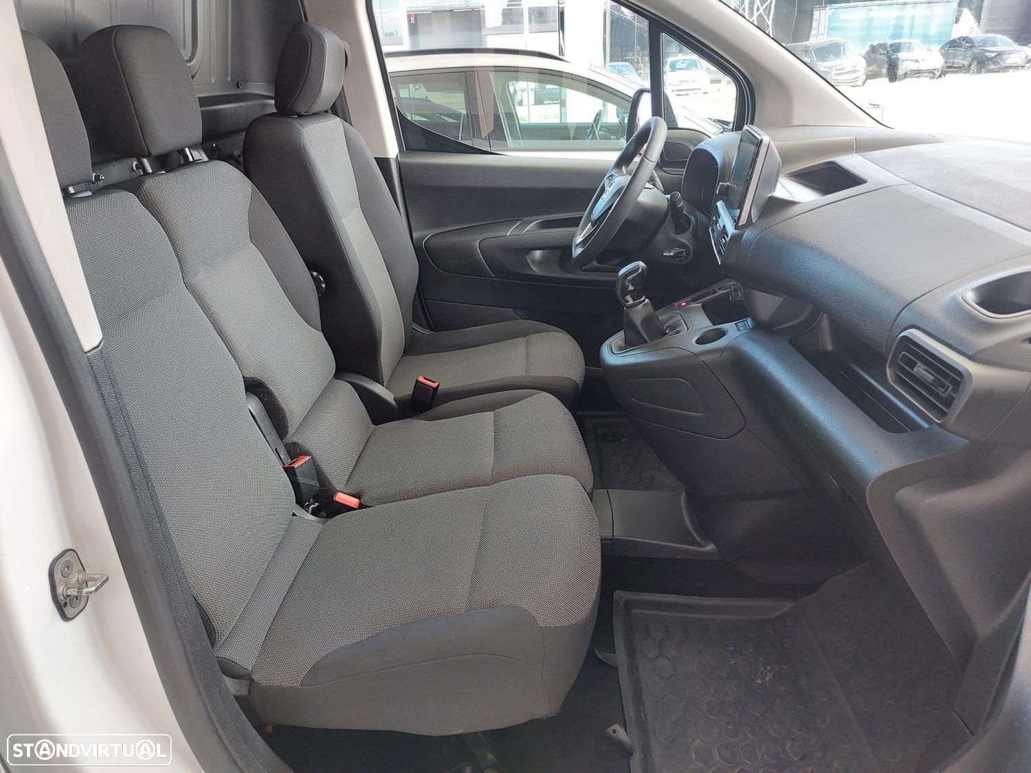 Opel Combo 1.5 CDTI L1H1Enjoy  - IVA Dedutível - 11