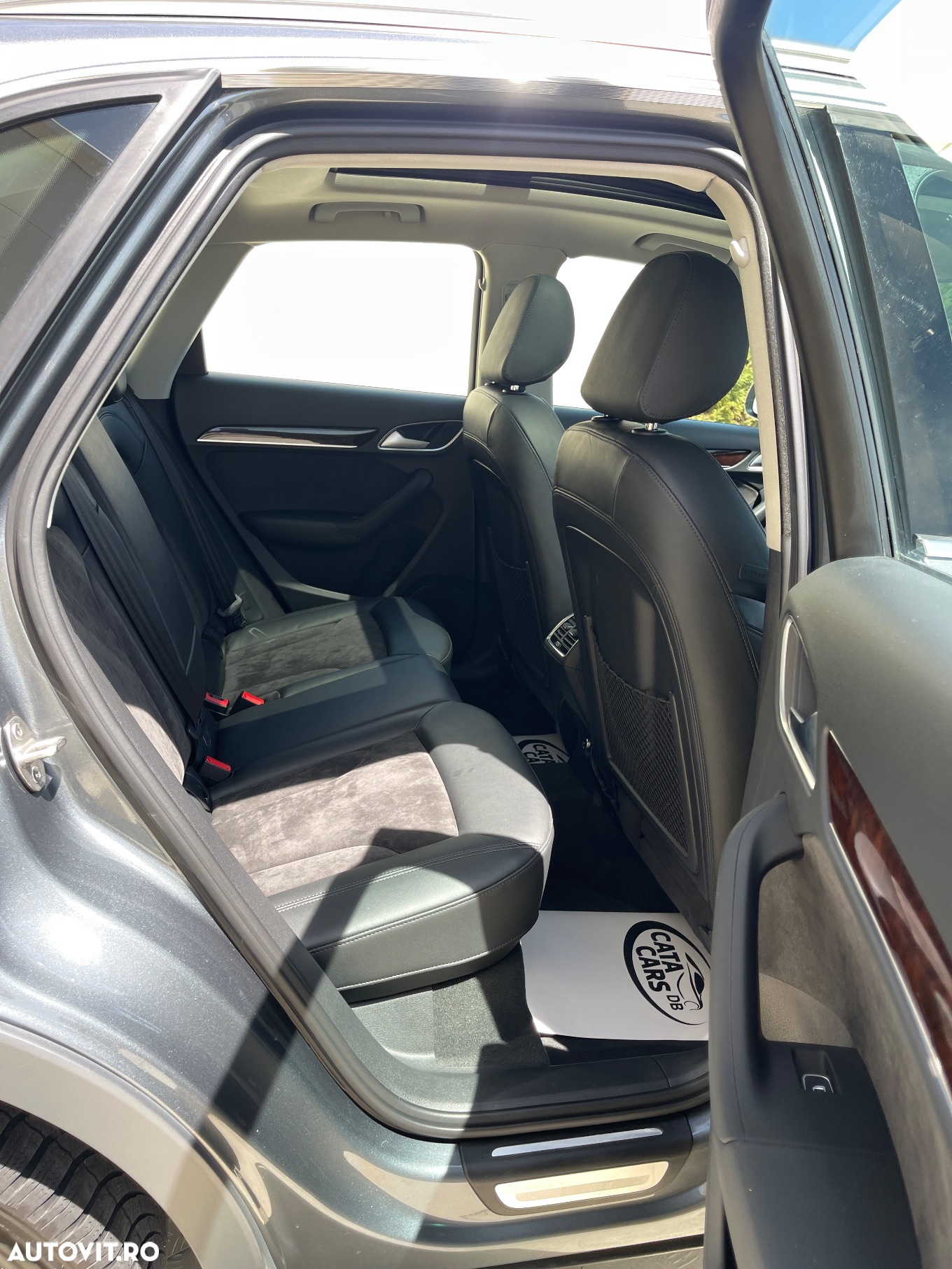 Audi Q3 2.0 TDI Quattro S tronic design - 23