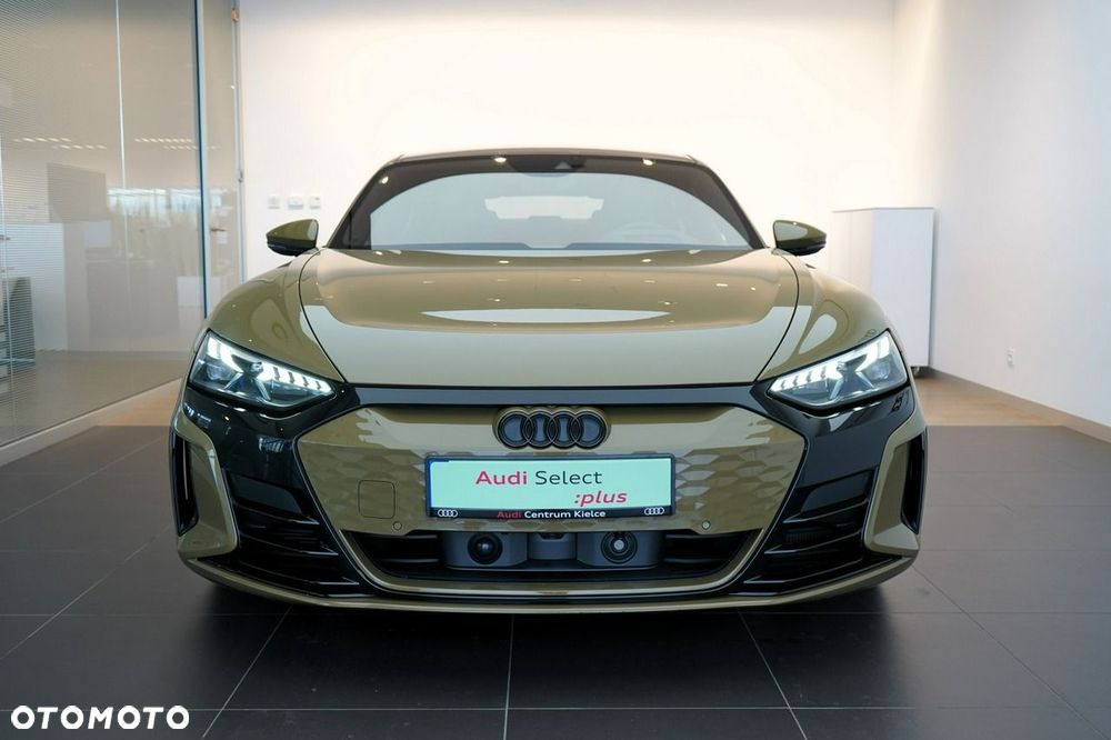 Audi e-tron GT - 7