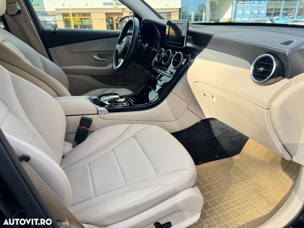 Mercedes-Benz GLC 250 4MATIC - 7