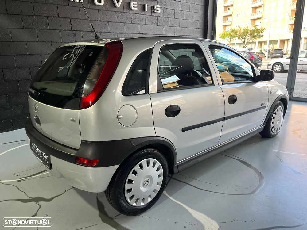 Opel Corsa 1.2 16V N-Joy - 8