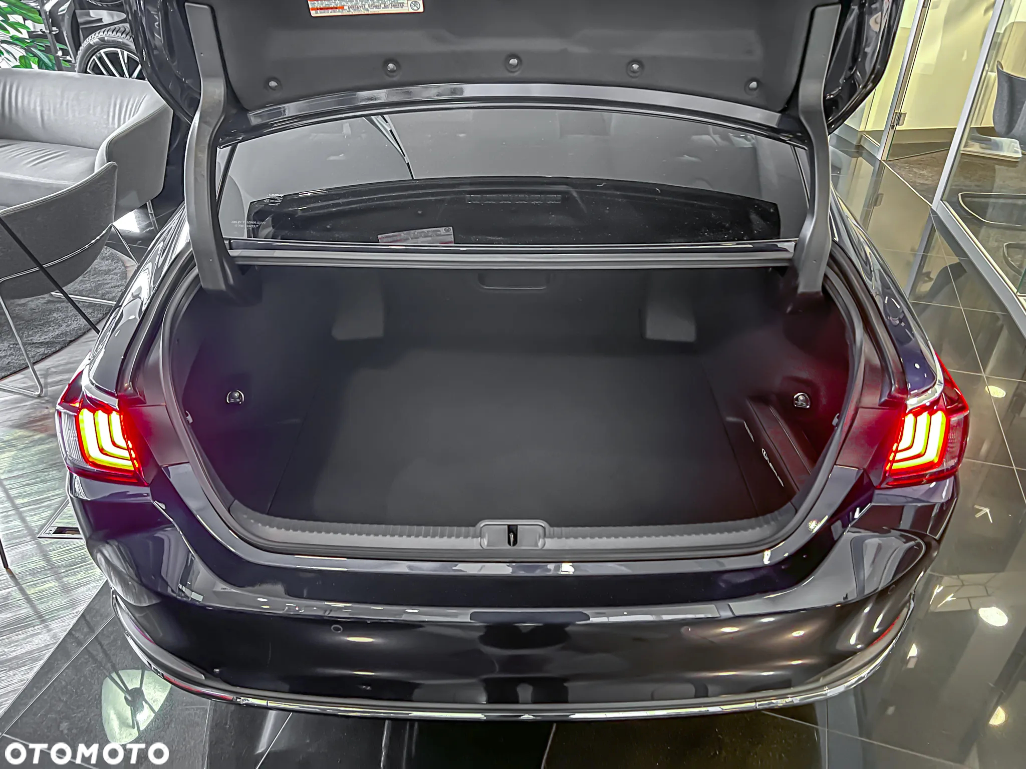Lexus ES 300h Prestige - 12