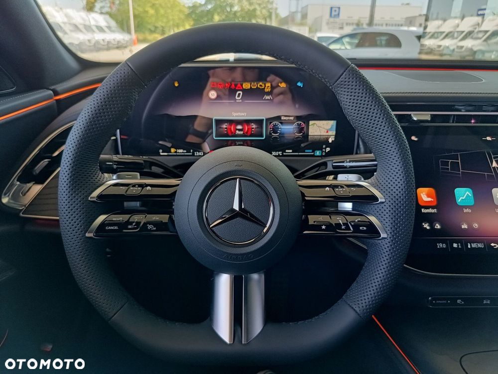 Mercedes-Benz Klasa E - 15